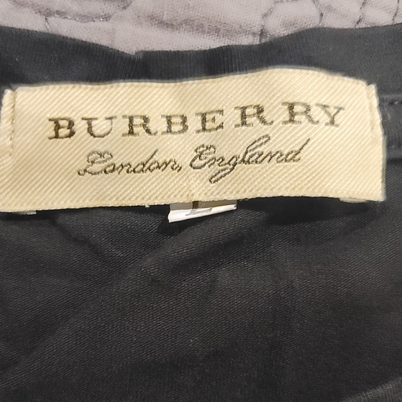 Unisex Burberry shirt - Picture 3 of 3
